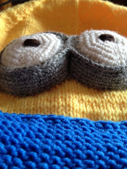 Hat ace de tricotat minion