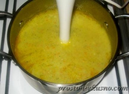 Сирний крем-суп з брокколі