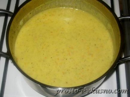 Сирний крем-суп з брокколі