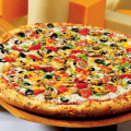 Hogyan sütő pizza a sütőben úgy, hogy kiderült, lédús és ropogós (nem) Hogyan sütő pizza a sütőben úgy, hogy kiderült, lédús és ropogós