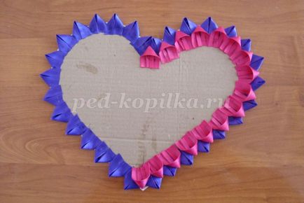 Souvenir Valentine szatén szalagok kezük