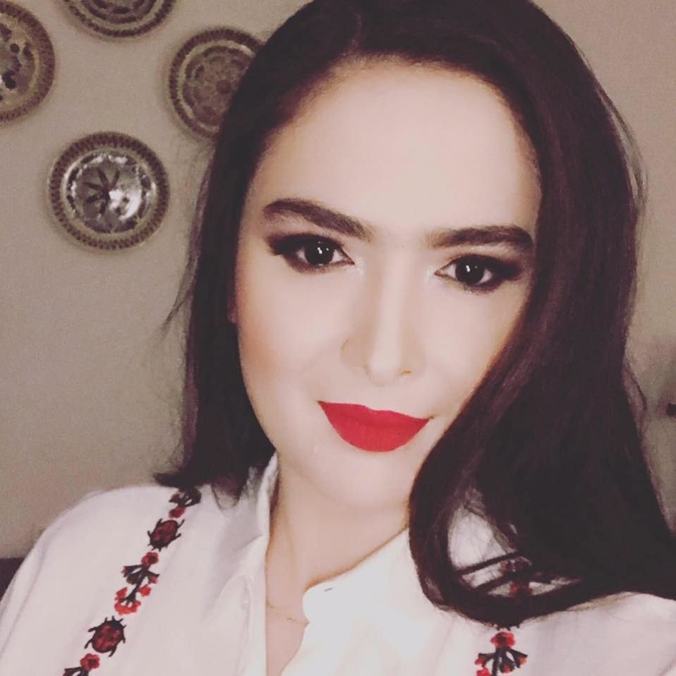 Таджицька співачка Маніже Давлатов через 11 років повертається на сцену - земляки, пострадянські
