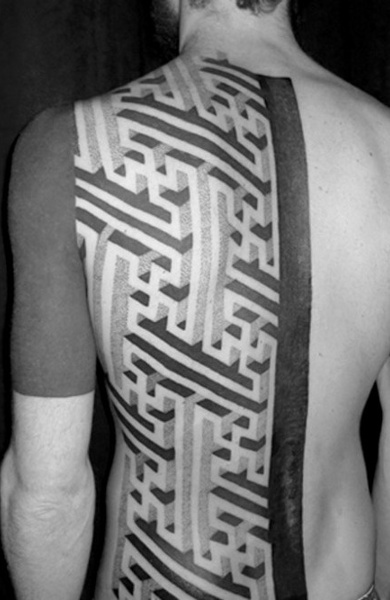 Tatuaj labirint - adică, schițe de tatuaje și fotografii