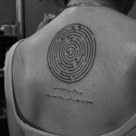 Tattoo foto labirint, valoare și schițe