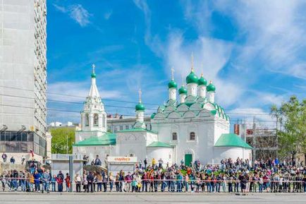 Most itt van, amiért a templom moszkoviták harcolni az építők a templomok