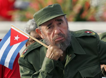 Fidel Castro meghalt - hírek spektrum