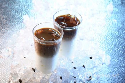 Friptură de cafea rece, cappuccino freddo și frappuchino (fotografie)
