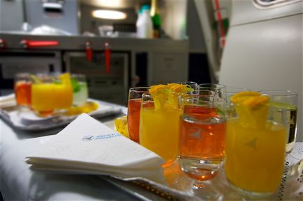 Ianuarie 2016 alimente în avion sau ceea ce companiile aeriene hrănesc