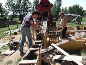 Заливка фундаменту своїми руками - як залити фундамент під гараж