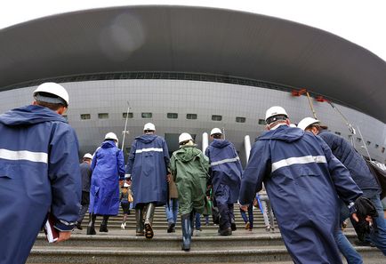 Van egy költői kérdés orosz tehetünk valamit a kezét „a beépített” Zenit-Arena 