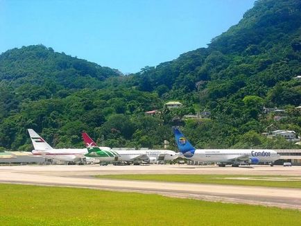 Aeroporturile din Seychelles - informații despre aeroporturile și companiile aeriene din Insulele Seychelles