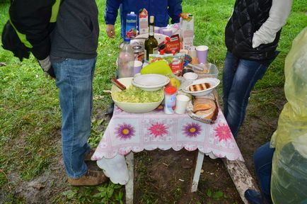 És nem érdekel, barbecue az esőben