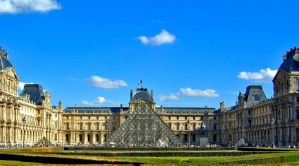 Palatul Louvre (palais du louvre)