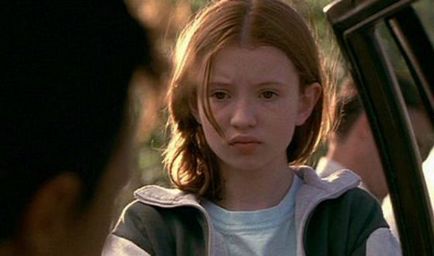 Emily Browning - életrajz, fotók, személyes élet, barát, magasság, súly (Emily) Emily Browning - életrajz, fotók, személyes élet, barát, magasság, súly