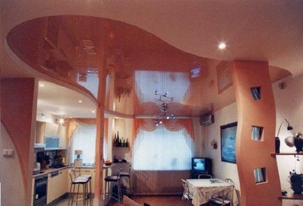 Fényképek duplex mennyezetek (plafonok) Fényképek duplex álmennyezetek