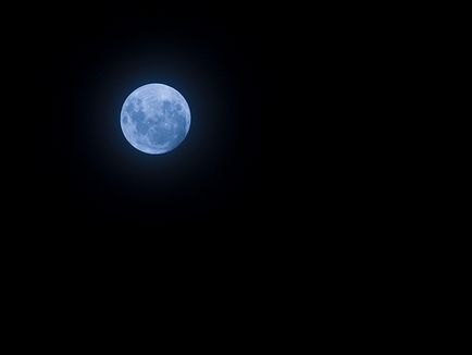 Fotografiază luna