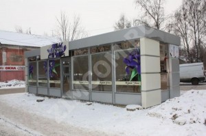 Photo vásárlás és buszmegállókban, Cseljabinszk