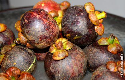 Fructele de mangosteen (mangosteen)