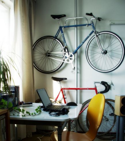 Де і як зберігати велосипед будинку