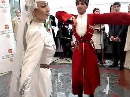 Ingush lezginka - dansul iubirii poporului din Caucaz, boala salsa - școala de dans