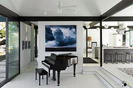 Interiorul unei camere cu pian sau grand pian este plin de idei inspirate