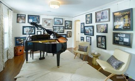 Інтер'єр кімнати з піаніно або роялем безліч надихаючих ідей