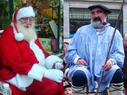 Bunicii spanioli sunt înghețați, numiți Papa Noel și Olentzero
