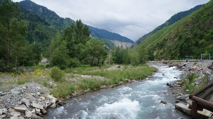 Lacul Issyk, călătorie, trekking, trekking