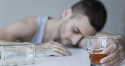 Hogyan lehet megszabadulni egy alkoholista férje - egy útmutató a fellépés