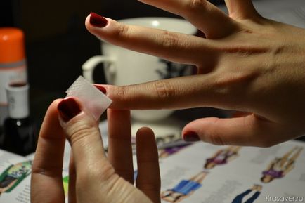 Cum sa pictezi unghiile cu lac de gel acasa