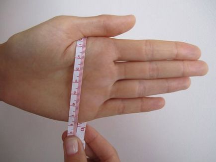 Cum de a determina dimensiunea mănușilor, dimensiunea mănunchiului, cum să îmbrăcați mănușile corect