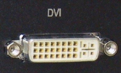 Как да се свържете с телевизор с компютър чрез HDMI или VGA кабел