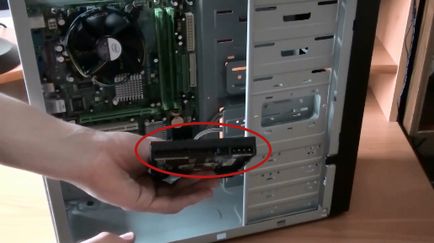 Cum se conectează un hard disk la un computer