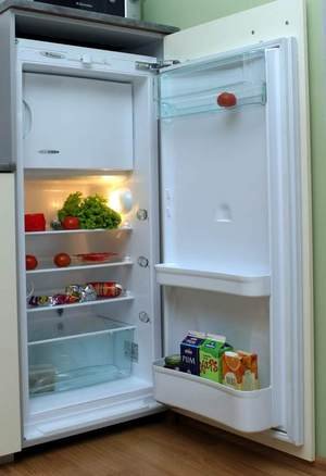 Як правильно розморозити холодильник