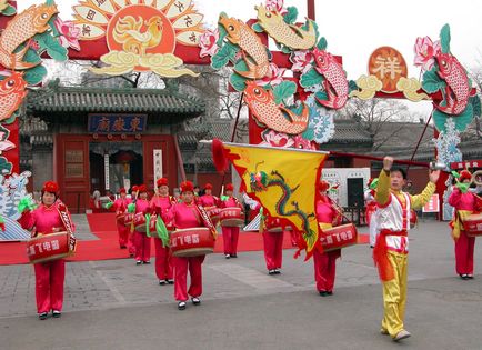 Cum se sărbătorește Anul Nou Chinezesc 2017 și se sărbătorește istoria sărbătorii