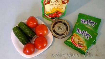 Як приготувати салат зі шпротами з покрокового рецептом з фото