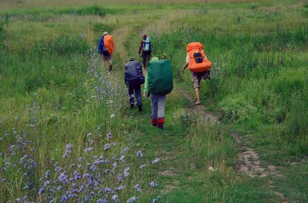 Cum să organizezi singur o excursie în weekend