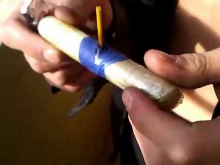 Hogyan készítsünk kis robbanóanyagot (kicsi) Hogyan készítsünk egy kis robbanó