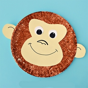 Cum să faci o maimuță din plăcile de hârtie de unică folosință