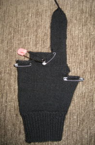 Cum de a tricota mănuși cu ace de tricotat, clasa de master pentru începători