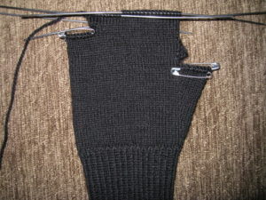Cum de a tricota mănuși cu ace de tricotat, clasa de master pentru începători