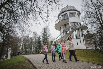 Amikor a násznép hová tenni, akkor küldik