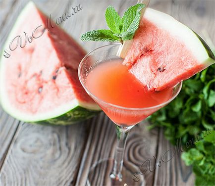 Kompót görögdinnye télen - lépésről lépésre recept