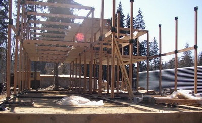 Consultatii in domeniul de constructii de case din lemn, caramida, vile