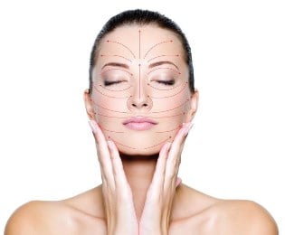Kozmetikai ampullák helyreállítása és megfiatalítani az arcot kísértés