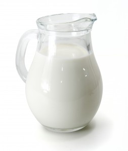 Laptele de capra - calorii, proprietati utile, beneficii si rani, descriere, fitness si bodybuilding