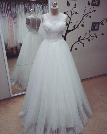 Красиві весільні сукні з рукавами, сукні силуету а