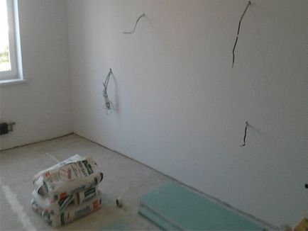 Apartamentul într-o clădire nouă are o renovare a clădirilor noi