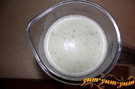 Lazac sült joghurtos öntettel savanyúsággal - a recept egy fotó