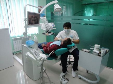 A legjobb fogorvos Kizlyar - Fogászati ​​Klinika Kft - Crystal dent